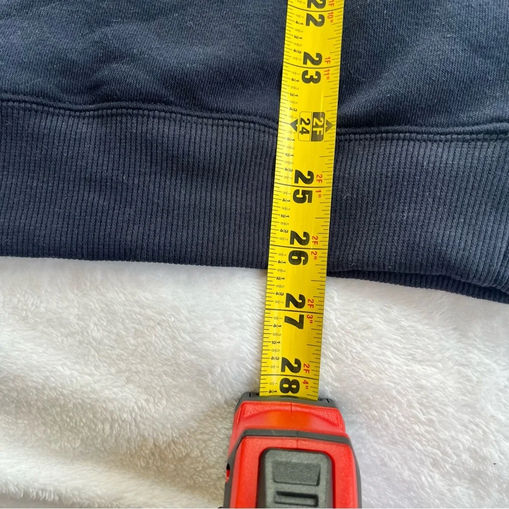 Navy Blue 'New York' Women's Sweater - Picture 10 of 10